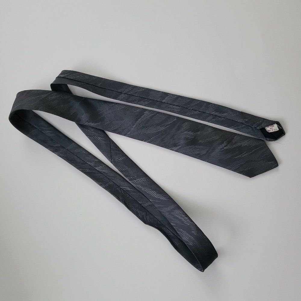 Silver Ultra Thin Tie